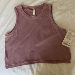 Lululemon train to be tank